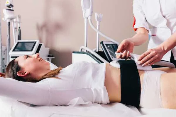 woman having body sculpting to help improve her body image and her mental health Billingshurst